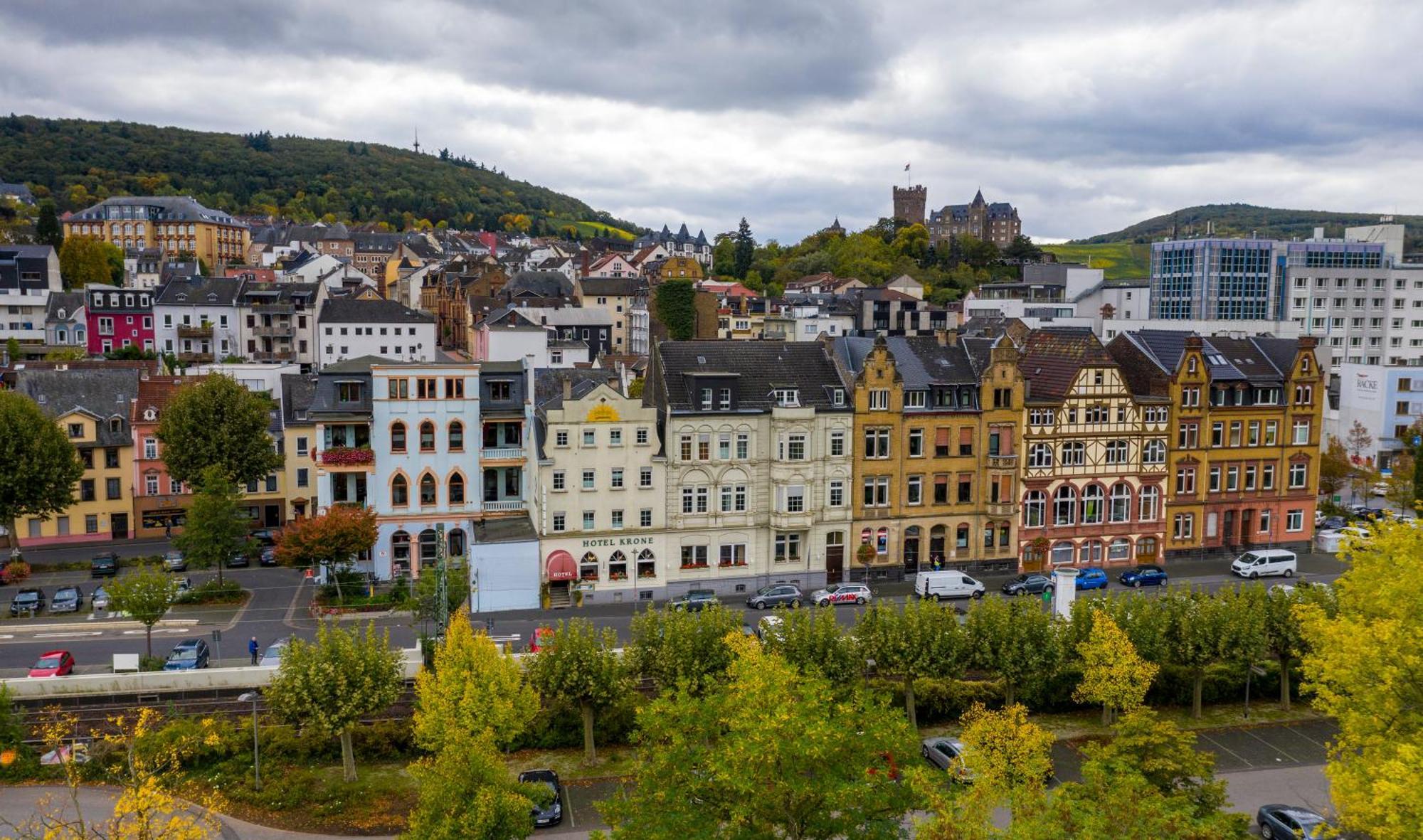 Hotel Krone บิงเงนอัมไรน์ ภายนอก รูปภาพ