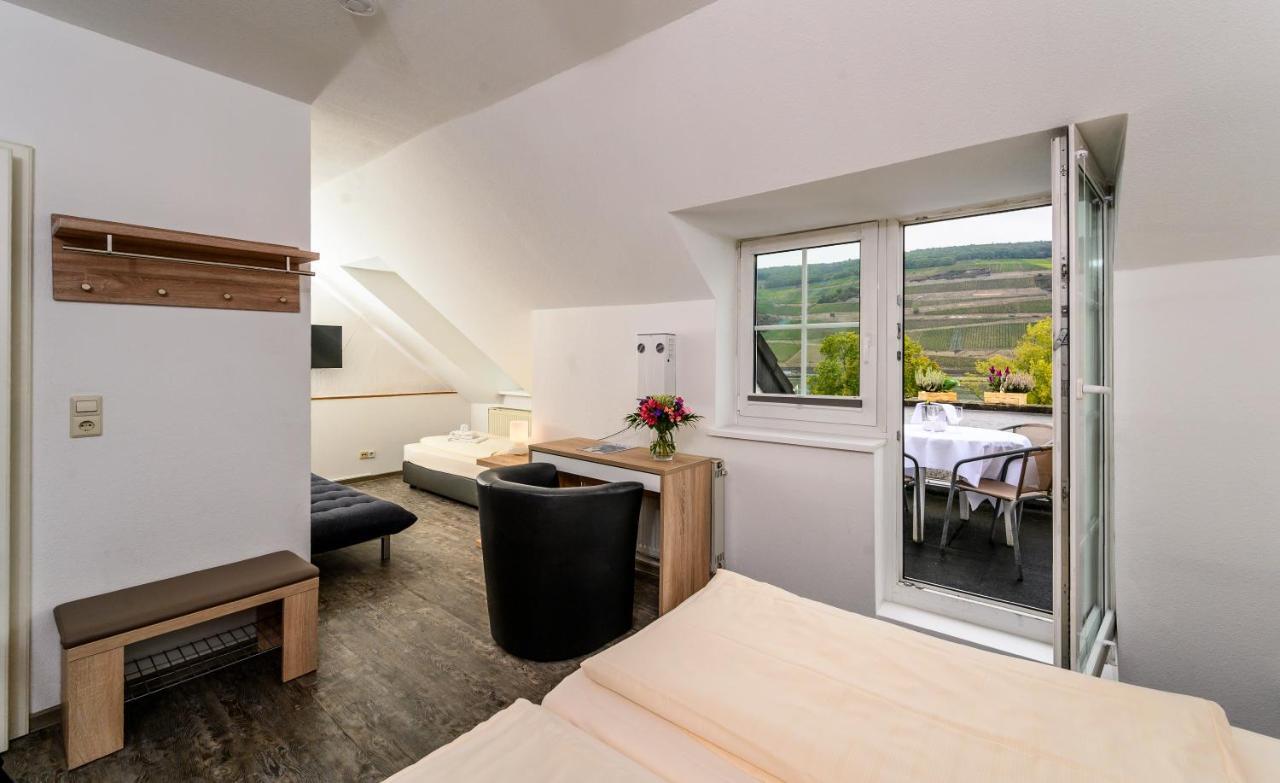 Hotel Krone บิงเงนอัมไรน์ ภายนอก รูปภาพ